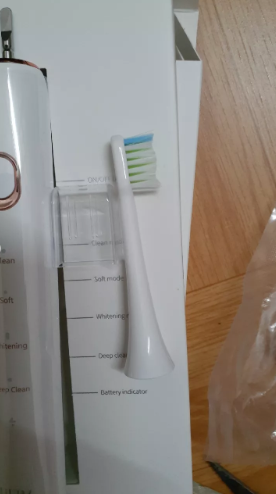 Bàn Chải Đánh Răng Điện Maxcare Hera Whitening SE - 4 Chế Độ Làm Sạch, Trắng Răng, Công Nghệ Sonic, Với Động Cơ Maglev, Nhỏ Gọn, Thời Gian Sử Dụng 30 Ngày