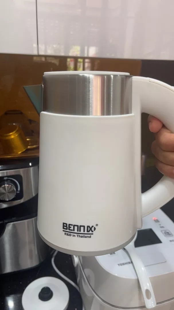 Ấm siêu tốc mini 2 lớp Bennix BN-008EK 0.8L - Thiết kế sang trọng, đun nước nhanh chóng, an toàn cho gia đình nhỏ và văn phòng
