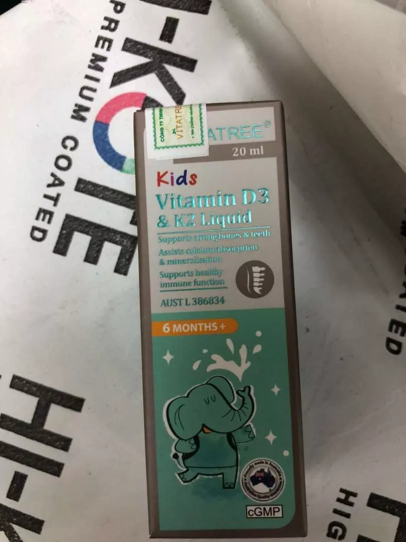 Vitatree Kids Vitamin D3 & K2 Liquid - Hỗ Trợ Hấp Thụ Canxi Cho Trẻ - Bổ Sung Vitamin D3 K2 Giúp Phát Triển Chiều Cao 20ml
