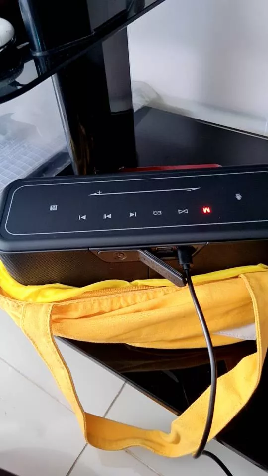 Loa Bluetooth 5.0 Tronsmart Mega Pro 60W - Chống Nước IPX5, Thời Gian Chơi 10 Giờ, Âm Thanh Rõ Ràng, Pin 10400mAh