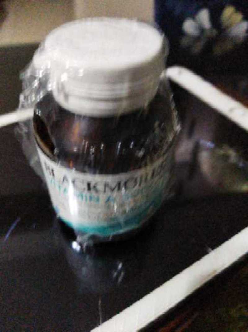 Viên uống Vitamin A 5000IU Blackmores hỗ trợ thị lực đêm, phục hồi sức khỏe mắt - Lọ 150 viên bổ sung cần thiết cho cơ thể.