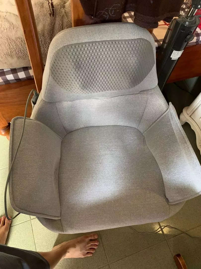 Đệm Massage Eo Mông Momoda SX352 Cao Cấp - Giảm Đau Lưng, Thư Giãn Với 4 Đầu Massage 3D Chất Liệu Thoáng Khí, Màu Xám