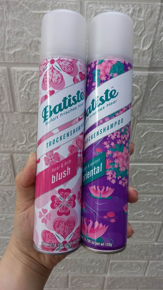 Dầu Gội Khô Batiste Tóc Dầu - Giải Pháp Tiện Lợi Không Cần Nước, Tươi Mát, Bồng Bềnh, Hương Floral 200ml