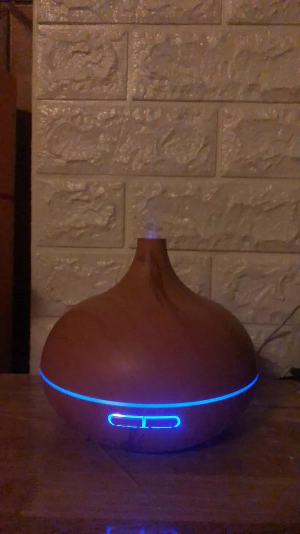 Máy Phun Sương Tạo Ẩm Jiashi MPS05 550ml - Đèn LED Nhiều Màu, Phun Sương Tinh Dầu, Điều Khiển Từ Xa, Thiết Kế Hiện Đại