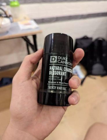 Lăn Khử Mùi Duke Cannon Trench Warfare Antiperspirant+ Deodorant - Giữ Vùng Nách Khô Thoáng 12 Giờ Với Than Hoạt Tính