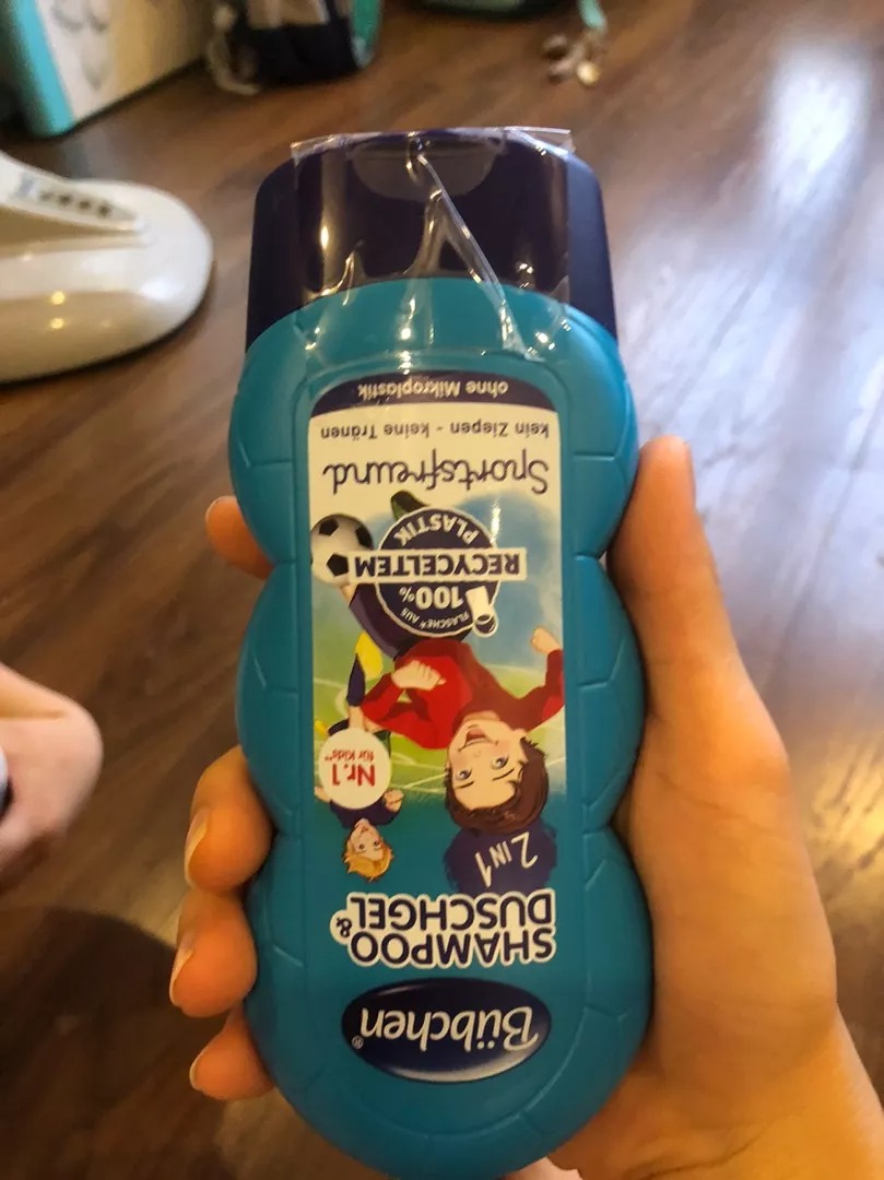 Sữa Tắm Gội Cho Bé Bubchen Kids & Duschgel 230ml - Hương Hoa Quả Rừng Dịu Nhẹ, An Toàn Cho Da Nhạy Cảm Trẻ Em
