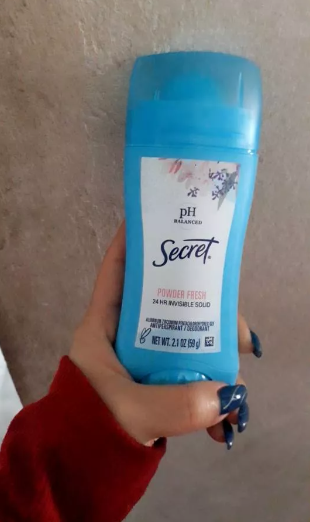 Lăn Khử Mùi Dạng Sáp Secret pH Balanced Powder Fresh Cho Nữ - Giữ Mùi Lâu Trong 24 Giờ, Kháng Khuẩn, Không Để Vết Ố