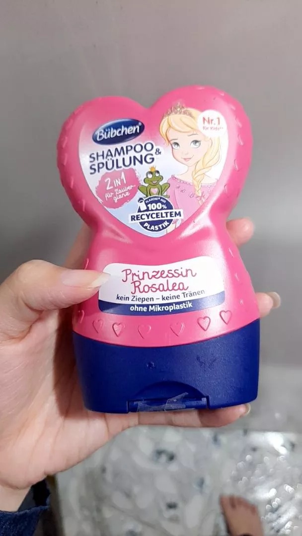 Dầu Gội Xả Bubchen Công Chúa Rosalea 230ml - Dưỡng Tóc Dịu Nhẹ Cho Bé Từ 1 Tuổi, Chất Lượng Tự Nhiên, Không Cay Mắt