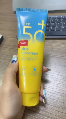 Kem Chống Nắng Coles Ultra Sunscreen SPF50+ - Bảo Vệ Da Toàn Diện, Chống UVA/UVB, Dùng Được Cho Mọi Loại Da, Tiện Dụng 1000ml