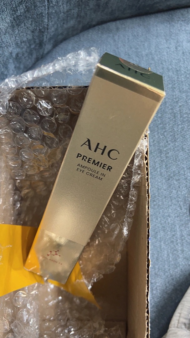 Kem Dưỡng Mắt AHC Premier Ampoule 40ml - Chống Lão Hóa, Cấp Ẩm, Giảm Nếp Nhăn cho Da Mắt Nhạy Cảm