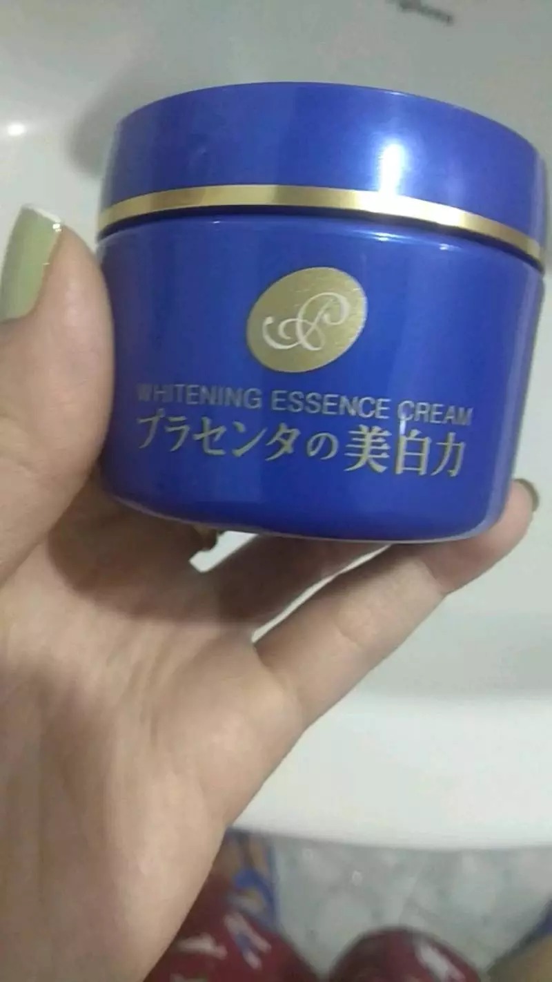 Kem Dưỡng Sáng Da Meishoku Whitening Essence Cream 55g - Giúp Làm Mờ Vết Thâm, Đốm Nâu, Tàn Nhang - Dưỡng Ẩm, Làm Mịn Da, Từ Nhật Bản