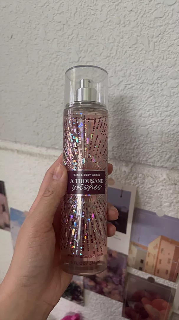 Xịt Thơm Bath & Body Works A Thousand Wishes 236ml - Hương Quế Nữ Tính Ngọt Ngào Từ Champagne và Hoa Mẫu Đơn