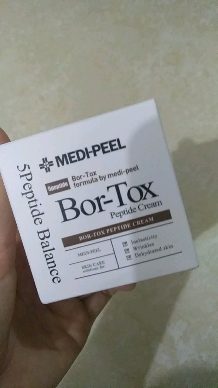 Set Dưỡng Da Medi-Peel Bor-Tox 5 Peptide - Hỗ Trợ Trẻ Hóa, Căng Bóng Da, Giải Pháp Cho Da Nếp Nhăn, Độ Đàn Hồi Cao