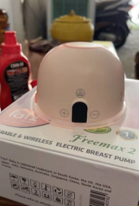 Máy Hút Sữa Điện Không Dây Fatzbaby Freemax 2 - FB1202CW, Tiện Lợi Cho Mẹ Bỉm, Hút Sữa êm Ái, Dung Lượng Pin 1200mAh