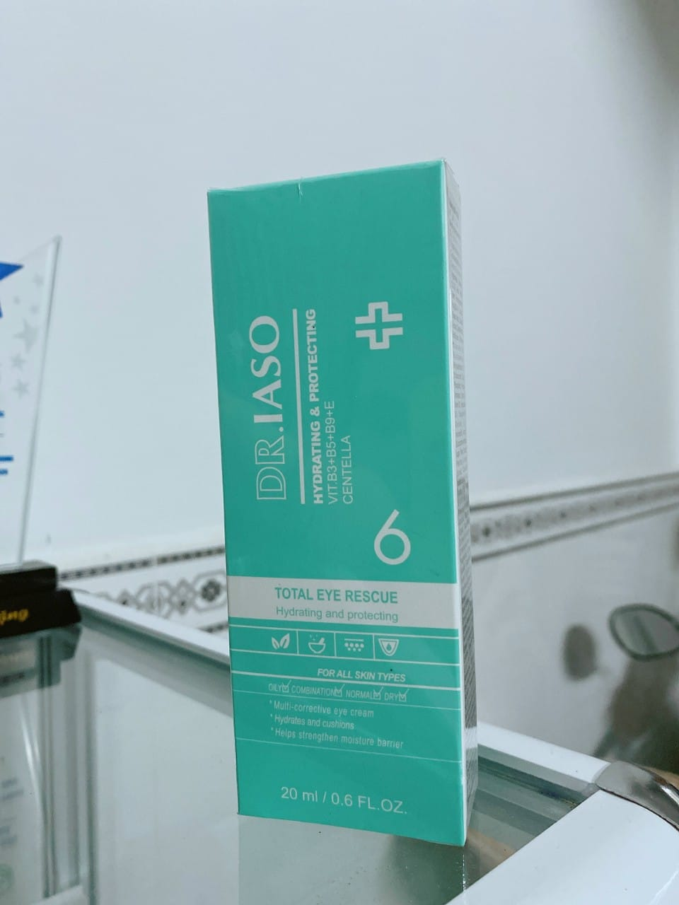 Kem Dưỡng Mắt Dr.Iaso Total Eye Rescue - Hỗ Trợ Trẻ Hóa, Ngăn Ngừa Lão Hóa, Dưỡng Ẩm Cho Vùng Da Quanh Mắt 20ml