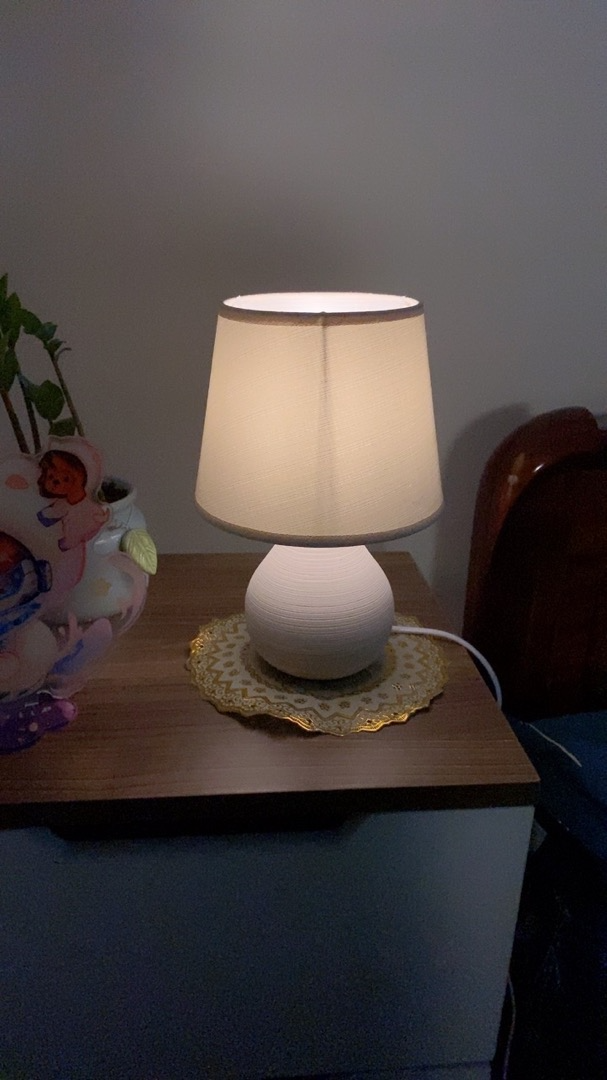 Đèn Ngủ Gốm Sứ Huta Light For Life S1 - Đèn Bàn LED Tiết Kiệm Điện, Trang Nhã Cho Không Gian Sống Thư Giãn