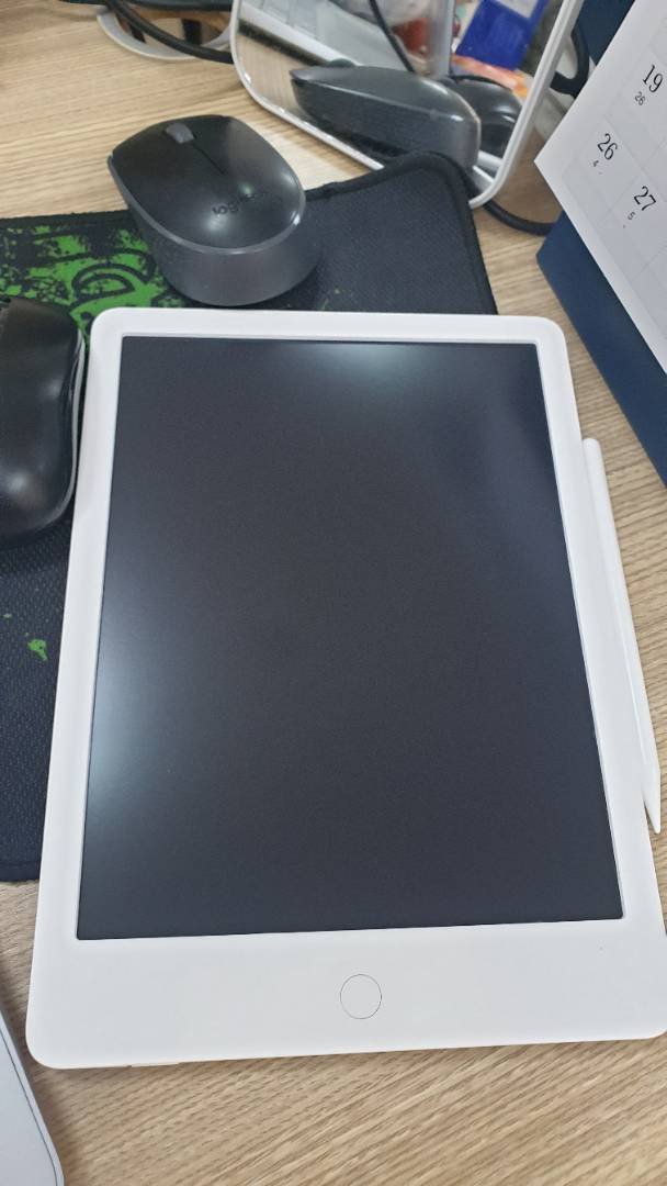 Bảng Vẽ Điện Tử Xiaomi LCD Mijia XMXHB02WC - Bảng Vẽ Sáng Tạo Không Bụi Phấn, Dễ Dàng Sử Dụng, Thiết Kế Mỏng Nhẹ 10-13.5 Inch