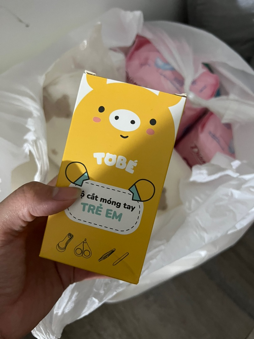 Bộ Bấm Móng Tay ToBé MS 0103 - 4 Chi Tiết Chăm Sóc Móng Tay An Toàn Cho Bé Từ Sơ Sinh Trong Hộp Tiện Lợi