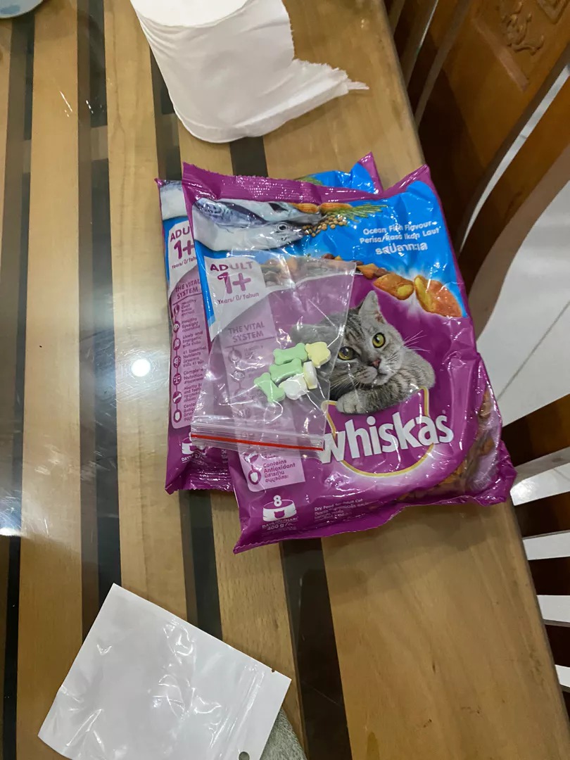 Thức ăn cho mèo Whiskas Adult Ocean Fish 480g - Dinh dưỡng từ thịt và cá biển cho mèo trưởng thành từ 1 tuổi trở lên