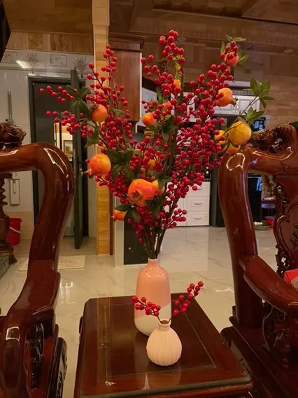 Bình gốm sứ cắm hoa Bát Tràng miệng nhỏ - Chất liệu cao cấp, phong cách Châu Âu, màu sắc hồng trắng trang trí nhà cửa tươi mới