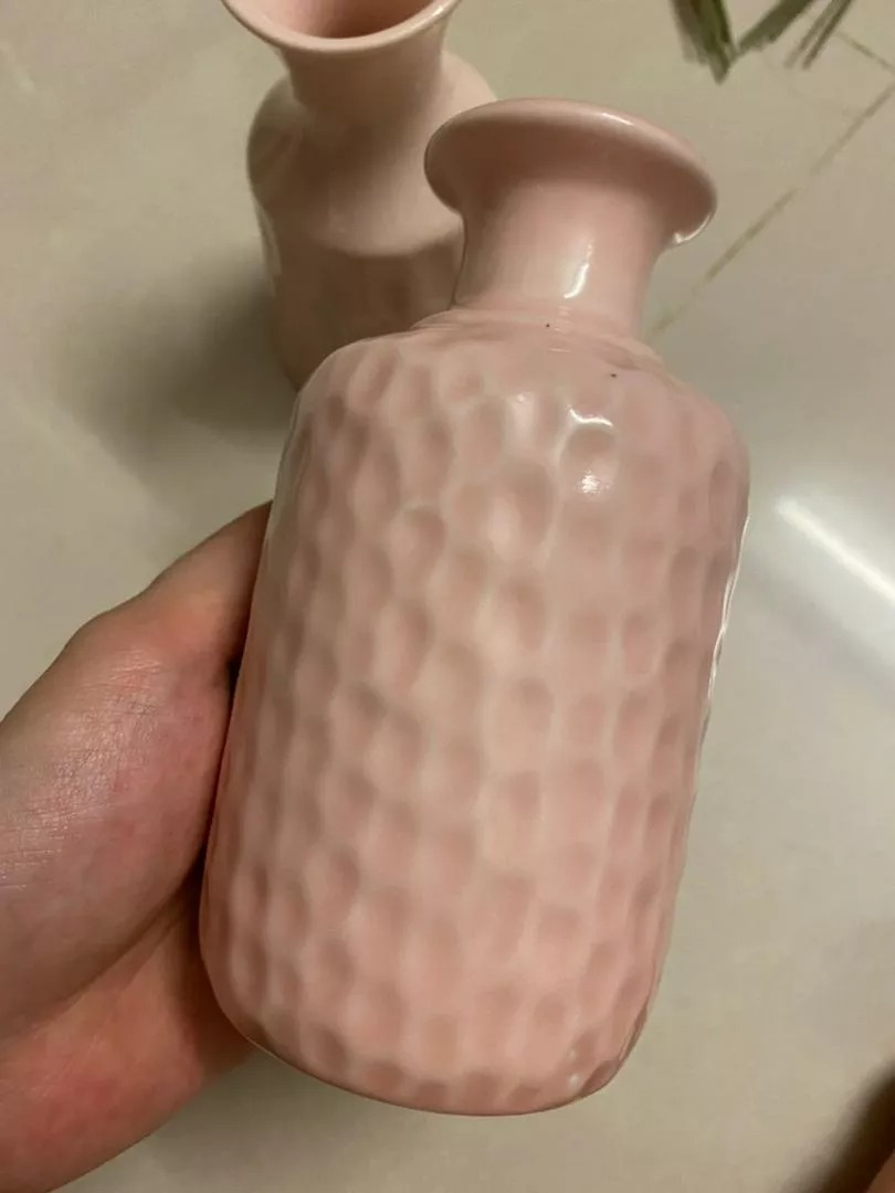 Bình Hoa Mini Bát Tràng Men Bóng Hồng Pastel - Trang Trí Nghệ Thuật Cho Không Gian Nội Thất Sang Trọng