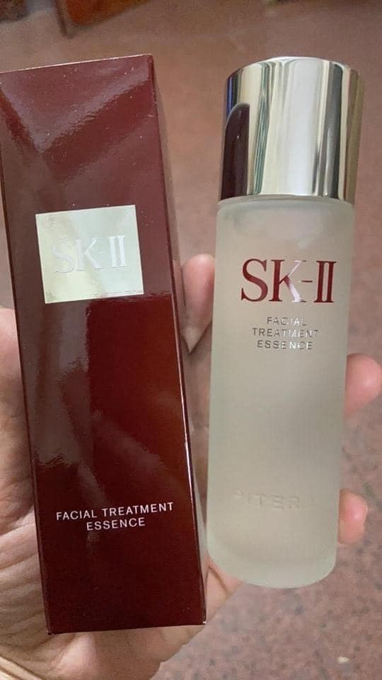 Nước Thần SK-II Facial Treatment Essence 230ml - Tinh Chất Dưỡng Ẩm Chống Lão Hóa - Giúp Da Sáng Mịn, Tái Tạo Kết Cấu Da