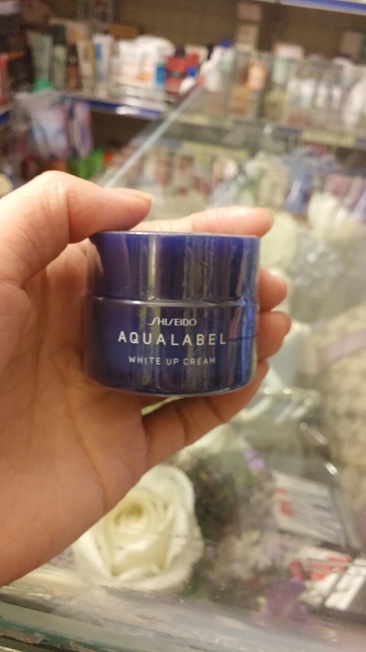 Kem Dưỡng Trắng Da Shiseido Aqualabel White Up Cream Màu Xanh 90g - Dưỡng Ẩm, Ngăn Ngừa Nám, Da Mềm Mịn Tươi Sáng, Hàng Nhật Bản
