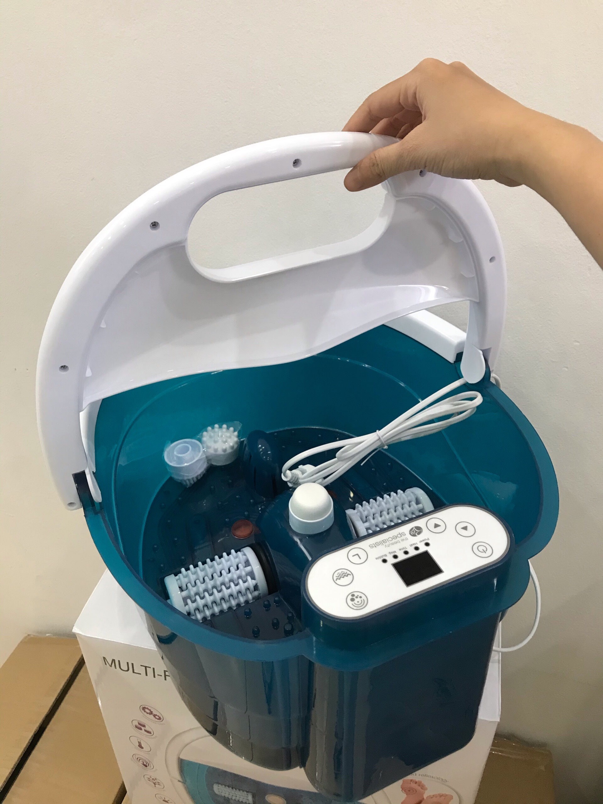 Bồn Ngâm Chân Rio FTBH7 Con Lăn Tự Động - Thiết Bị Massage Thư Giãn Thông Minh, Hỗ Trợ Hồng Ngoại và Nước Nóng Nhanh