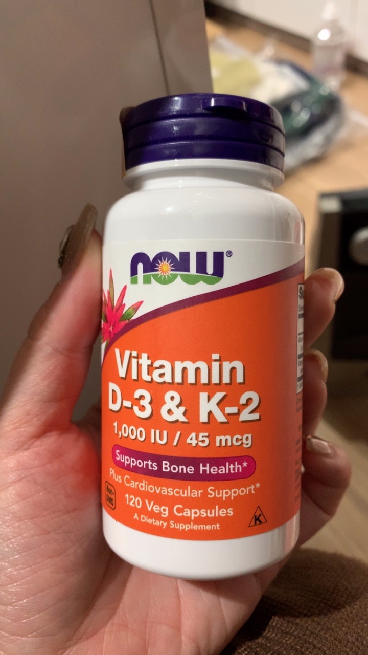 Viên bổ sung Vitamin D3 và K2 1000IU/45mcg Now Foods của Mỹ - Hỗ trợ sức khỏe xương khớp, bổ sung canxi, dễ uống, 120 viên