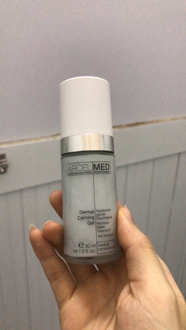 Gel Dưỡng Dịu Kích Ứng Da Jean D'Arcel 30ml - Gel Làm Mát Da, Cấp Ẩm và Phục Hồi Da Nhạy Cảm, Mẩn Đỏ Từ Thiên Nhiên