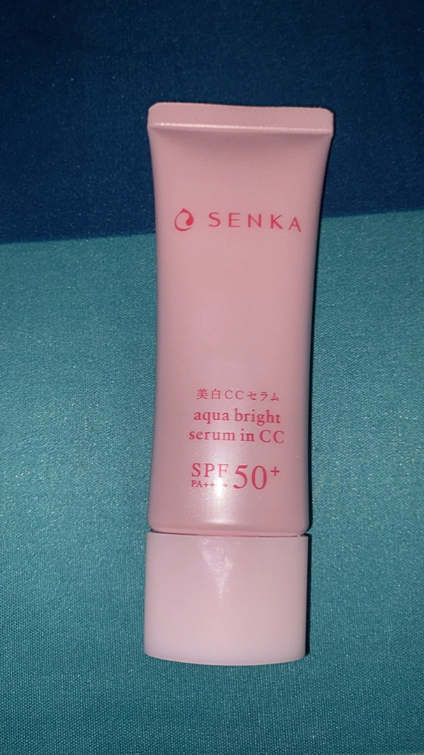 Kem Chống Nắng Senka Aqua Bright Serum In CC SPF 50+ PA++++ 40g - Dưỡng Da, Nâng Tông, Bảo Vệ Da Khỏe Mạnh, Phù Hợp Với Da Khô
