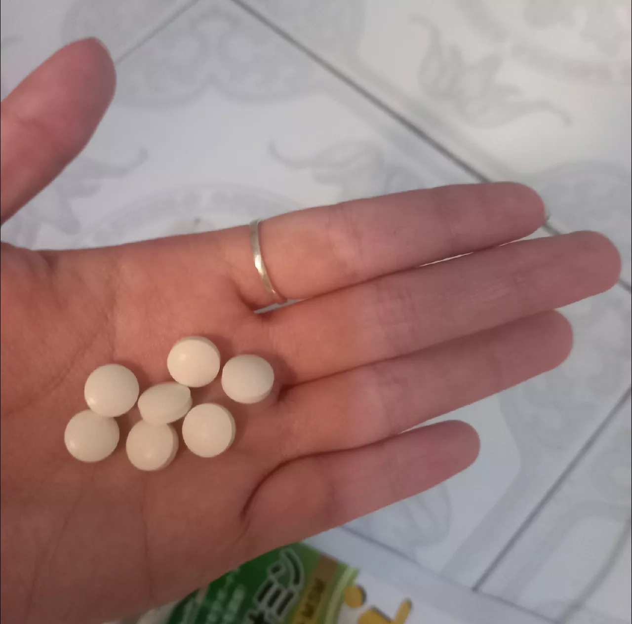 Viên Uống Hỗ Trợ Bổ Sung Glucosamine Seedcoms - Tăng Cường Khả Năng Vận Động, Giảm Đau Khớp - Sản Phẩm Nhật Bản 90 Viên