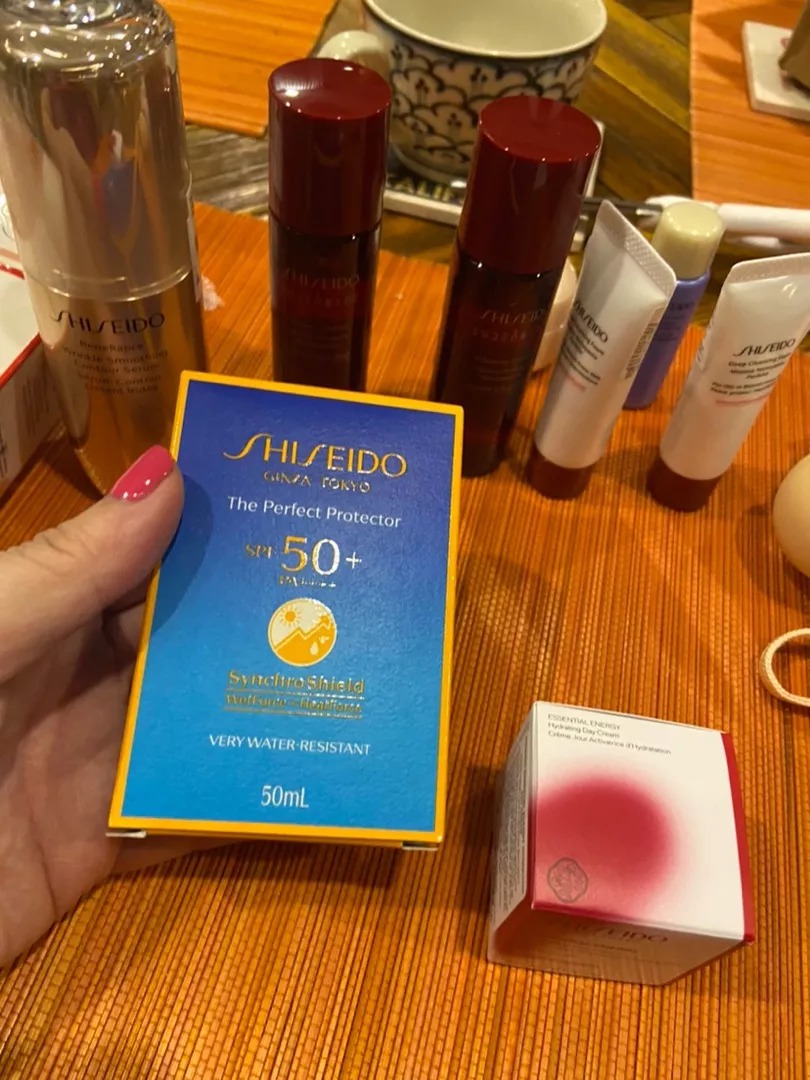 Sữa Chống Nắng Shiseido The Perfect Protector SPF50+ PA++++ - Bảo Vệ Da Chống Tia UV, Cảm Giác Nhẹ Mặt, 50ml