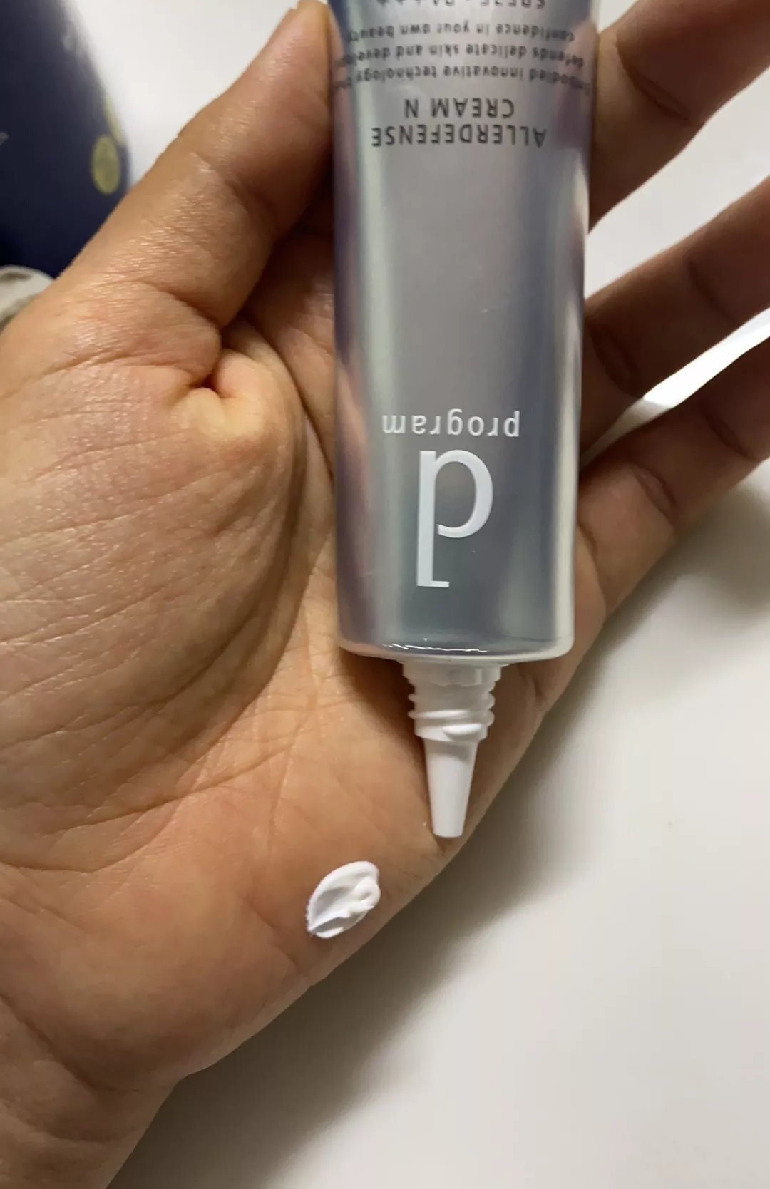 Kem Chống Nắng d program SPF 35 PA+++ Dưỡng Da 35g - Bảo Vệ Da Khỏi Ánh Nắng và Bụi Mịn, Phù Hợp Cho Da Khô