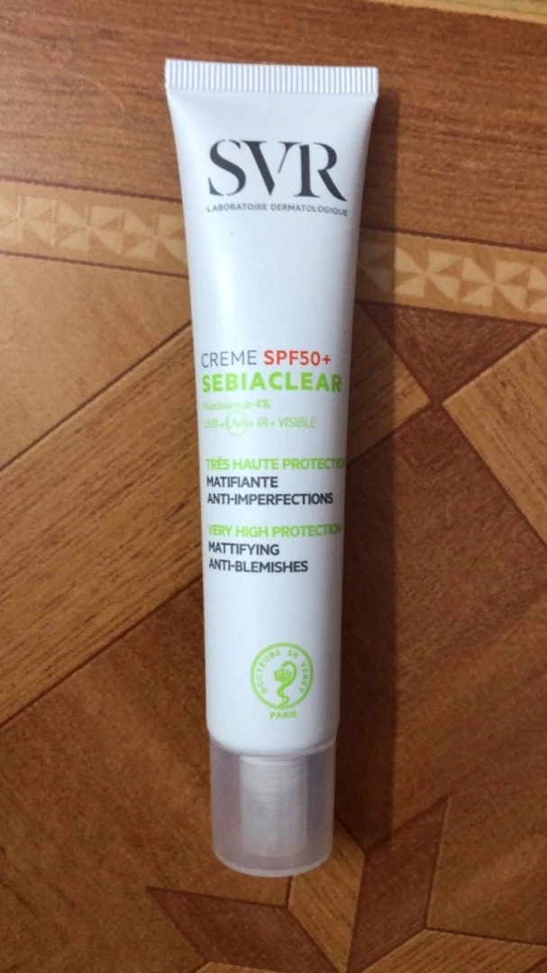 Kem Chống Nắng SVR Làm Giảm Mụn SPF50+ 40ml (Mẫu Mới)