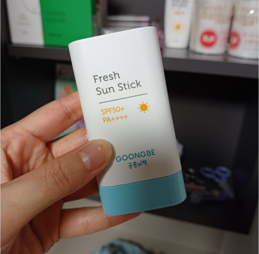 Kem Chống Nắng Dạng Thỏi Goongbe Fresh Sun Stick SPF50+ - Bảo Vệ Da Cho Bé An Toàn, Tiện Lợi, Không Gây Kích Ứng
