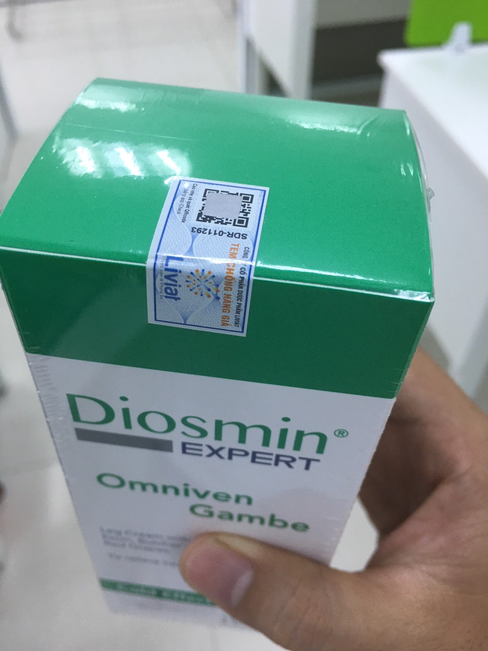 Kem bôi hỗ trợ giảm suy giãn tĩnh mạch Diosmin Expert 150ml