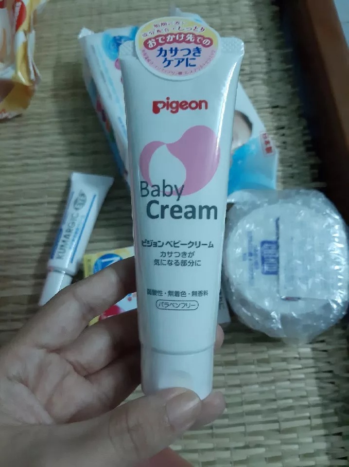 Kem nẻ Pigeon Baby Cream 50g - Dưỡng ẩm an toàn cho da bé, chiết xuất tự nhiên, bảo vệ da khỏi nẻ trong mùa đông