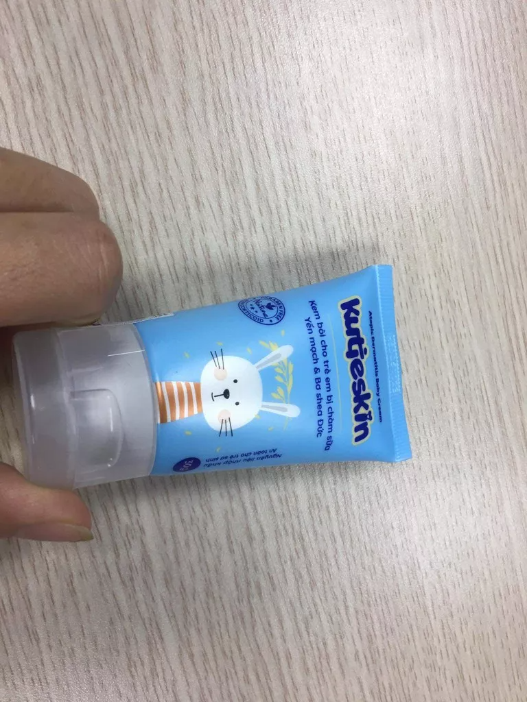 Kem Bôi Kutieskin 30g - Kem Dưỡng Ẩm Giúp Giảm Ngứa, Cải Thiện Chàm Sữa Cho Trẻ Sơ Sinh - An Toàn, Thiên Nhiên