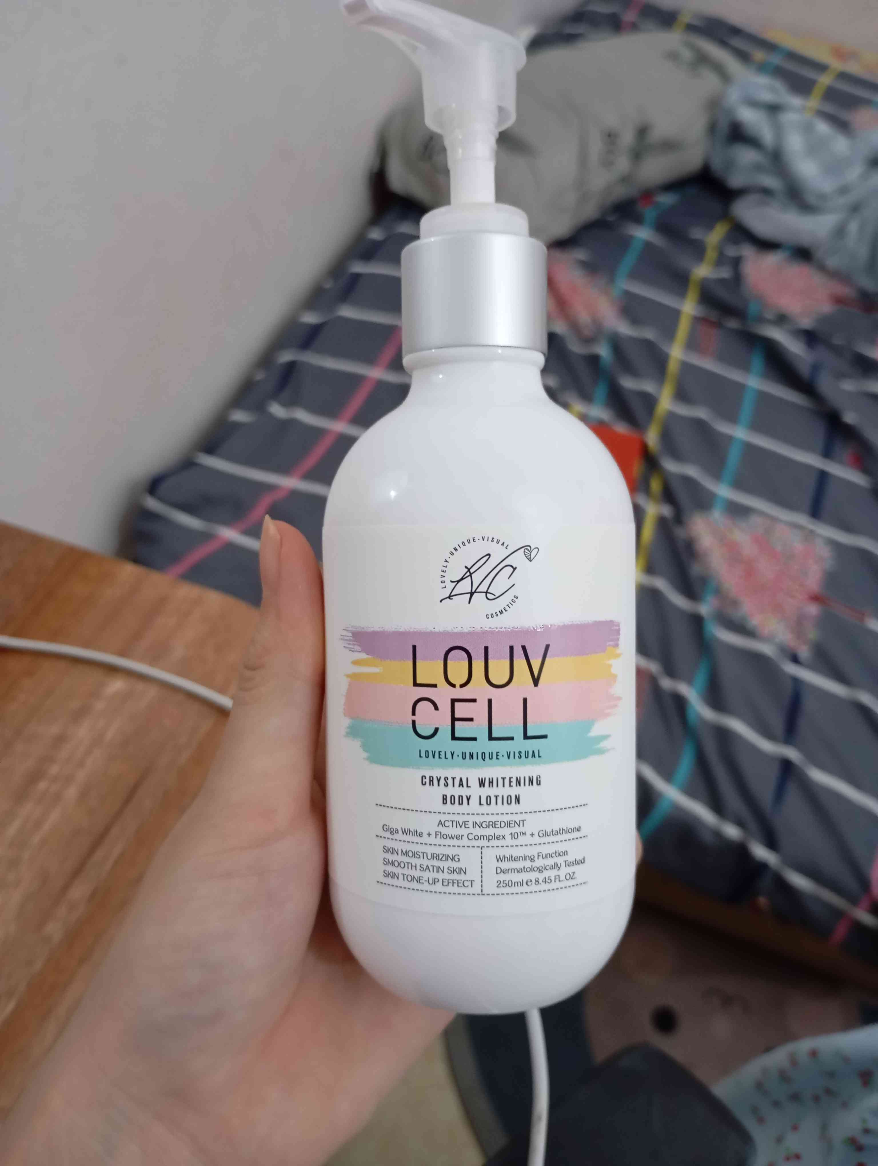 Kem Dưỡng Trắng Da Body Louv Cell Hàn Quốc 250ml - Làm Sáng Da, Cung Cấp Độ Ẩm, Ngăn Ngừa Tuổi Tác, Phù Hợp Mọi Loại Da
