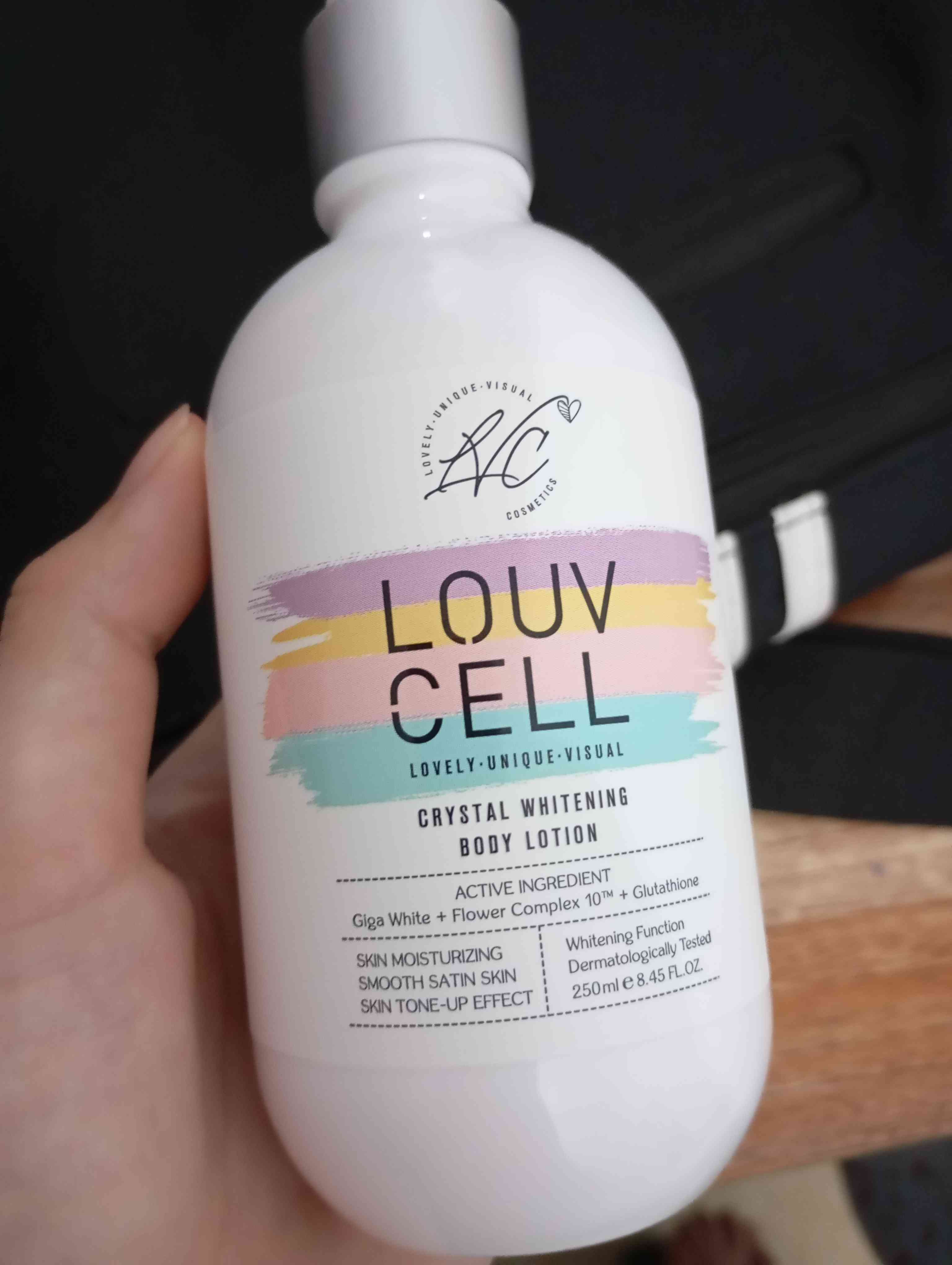 Kem Dưỡng Trắng Da Body Louv Cell Hàn Quốc 250ml - Làm Sáng Da, Cung Cấp Độ Ẩm, Ngăn Ngừa Tuổi Tác, Phù Hợp Mọi Loại Da