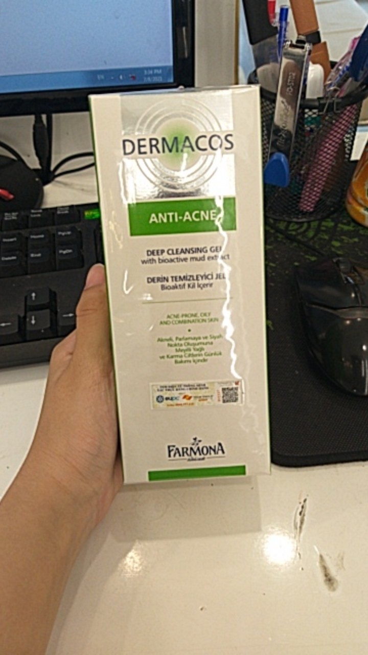 Sữa Rửa Mặt Dermacos Anti Acne Gel 150ml - Chuyên Làm Sạch Sâu Và Ngăn Ngừa Mụn Cho Da Dầu Và Nhạy Cảm