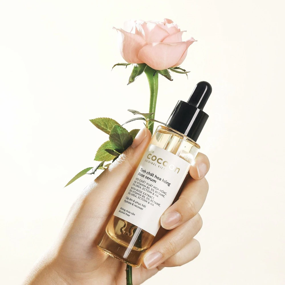 Tinh Chất Hoa Hồng Cocoon Rose Serum 30ml - Dưỡng Ẩm Sâu, Phục Hồi Da, Hữu Cơ, Không Gây Kích Ứng, Phù Hợp Mọi Loại Da