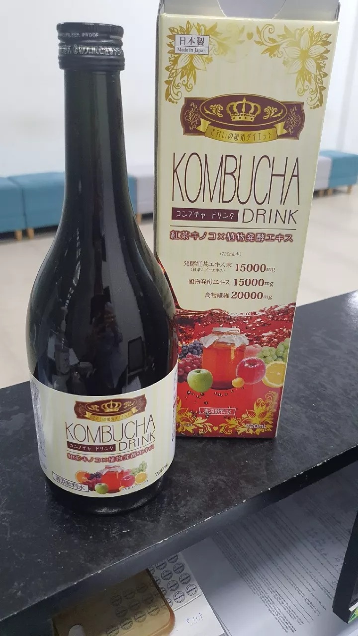 Nước Uống Lên Men Yuwa Detox Kombucha 720ml - Hỗ Trợ Tiêu Hóa, Làm Đẹp Da, Giàu Dưỡng Chất, Thúc Đẩy Chuyển Hóa