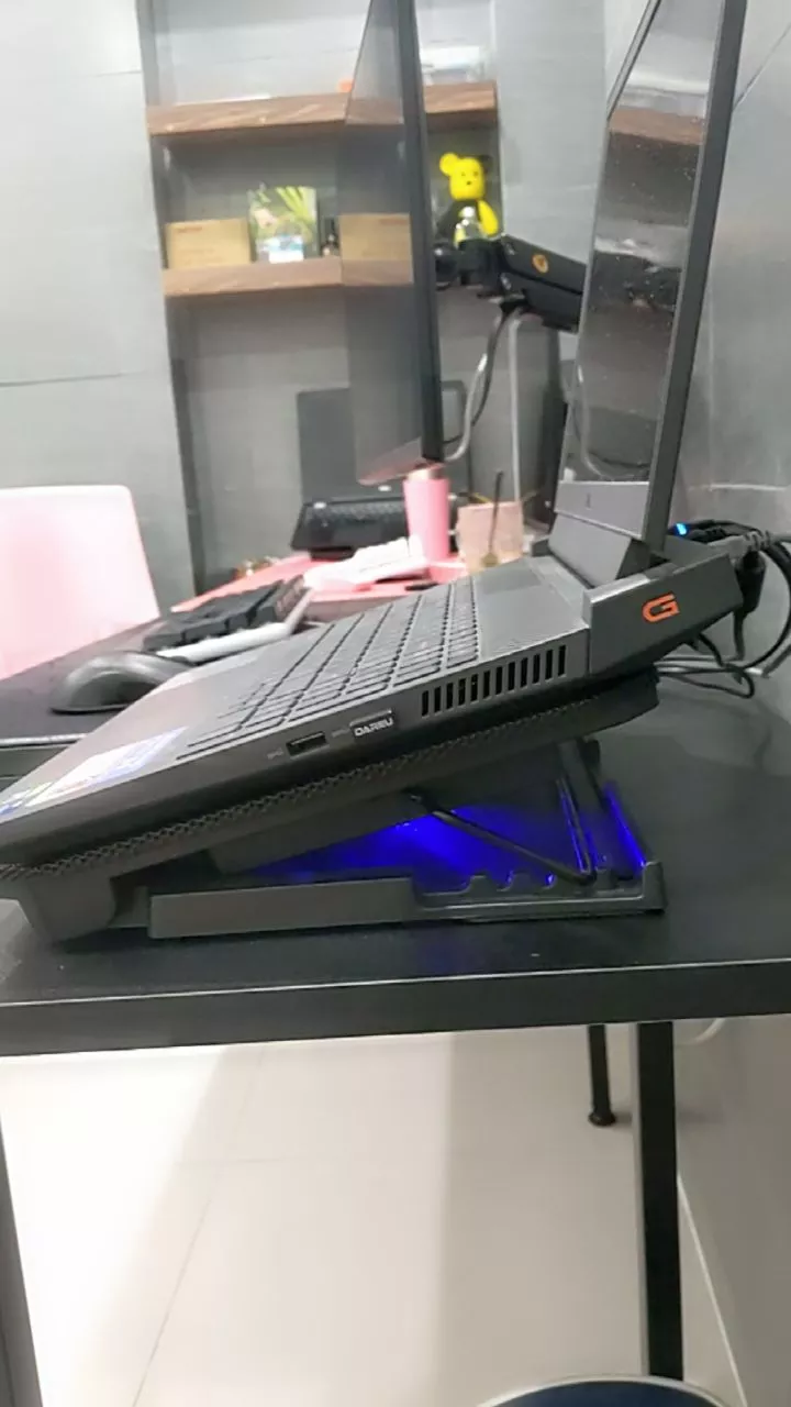 Đế Tản Nhiệt Laptop Sidotech Q100 - Hỗ Trợ 12-17 inch với Quạt Chống Ồn và 2 Cổng USB, Thiết Kế Kim Loại Chắc Chắn