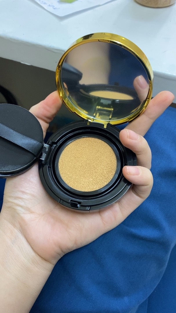 Phấn nước Tiara Girl Premium Cushion Foundation Matte - Phấn Nâng Tông Kiềm Dầu Dưỡng Ẩm Chống Nắng SPF50 Cho Da Thường Đến Da Dầu