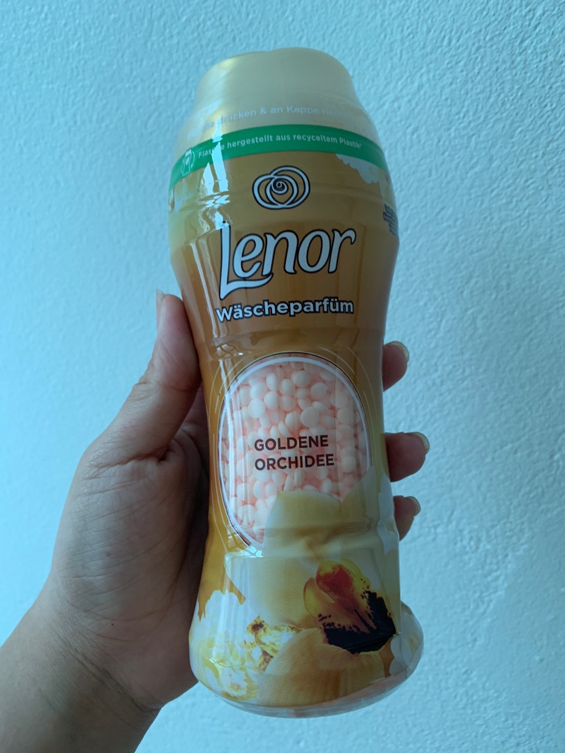 Viên xả Lenor thơm lâu 210g - Hàng nội địa Đức, bảo vệ vải và khử mùi hiệu quả cho quần áo, hương hoa tươi mát.
