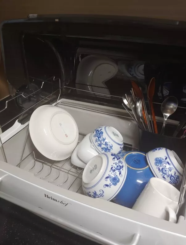 Máy Sấy và Tiệt Trùng Chén Bát 70L Heimchef HTD-3300 - Công Nghệ UV-C Khử Khuẩn, Động Cơ DC Tiết Kiệm Điện, Dung Tích Lớn cho Gia Đình