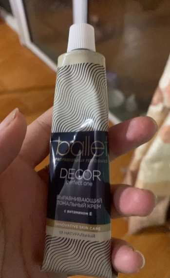 Kem Nền Ballet Decor Perfect One - Kiềm Dầu, Che Phủ Tự Nhiên, Dưỡng Ẩm Da Mịn Màng - Phù Hợp Mọi Loại Da