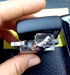 Bật Lửa Zippo Navy Matte 239ZL - Bật Lửa Chất Lượng Cao với Logo Zippo, Màu Xanh Hải Quân Ấn Tượng